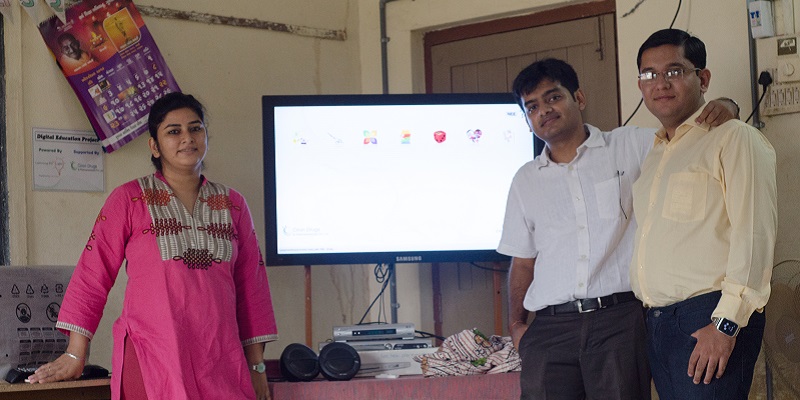 L-R- Parinita, Harshal and Vandan